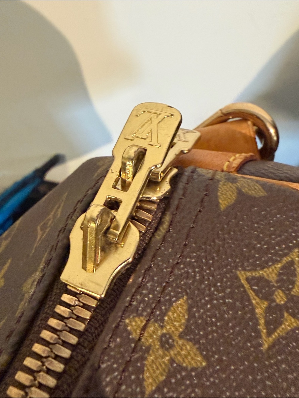 Louis Vuitton Monogram Canvas Travel Bag with Tan Leather Straps - Picture 14 of 16